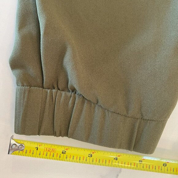 Banana Republic Olive Ankle Pants - Picture 4 of 6